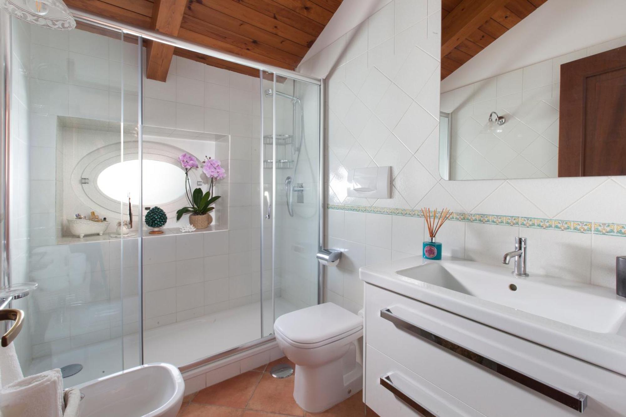 Amore Rentals - Appartamento Terrazza Tasso Sorrento Bagian luar foto